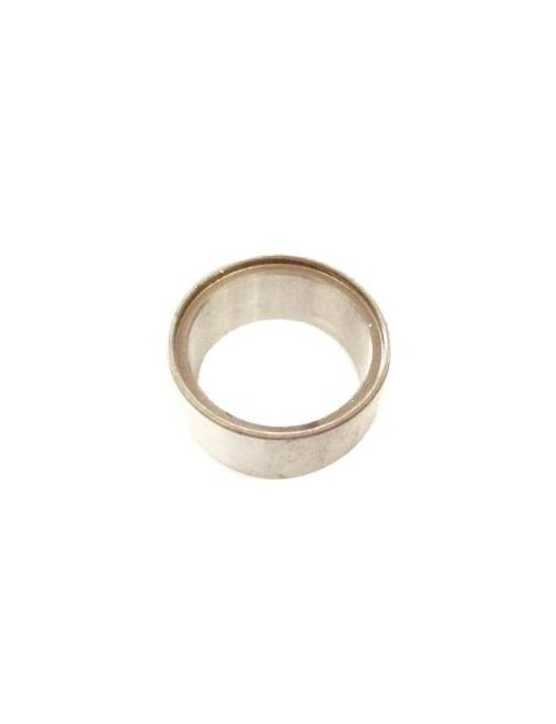 (17) ENTRETOISE PIGNON TRANSMISSION TM R1