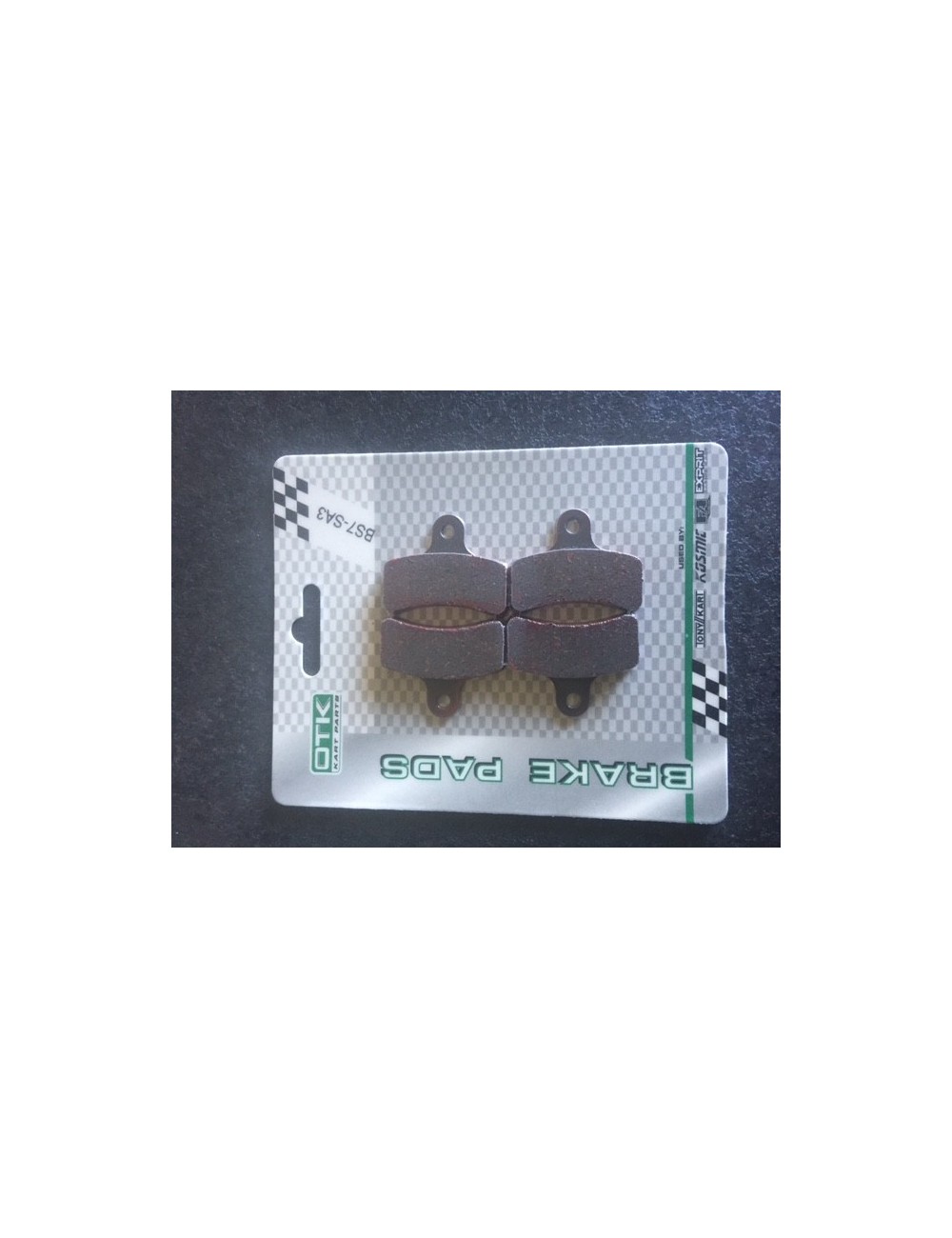 Plaquette etrier SA3 AV3 avant 4pieces Plaquette etrier SA3 AV3 avant 4pieces