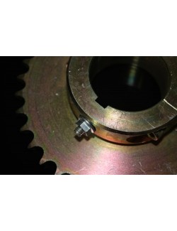 Couronne Trou Clavette 8mm en Acier - Fiabilité et Performance pour Votre Transmission de Karting -Magickart