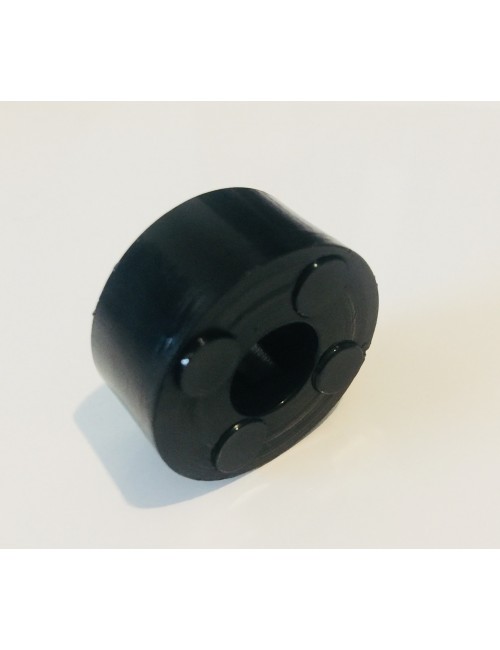 cale de siege  en plastique   27x10x14mm