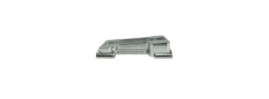 CL engine plate